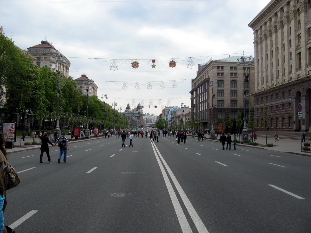 Kreschatick St